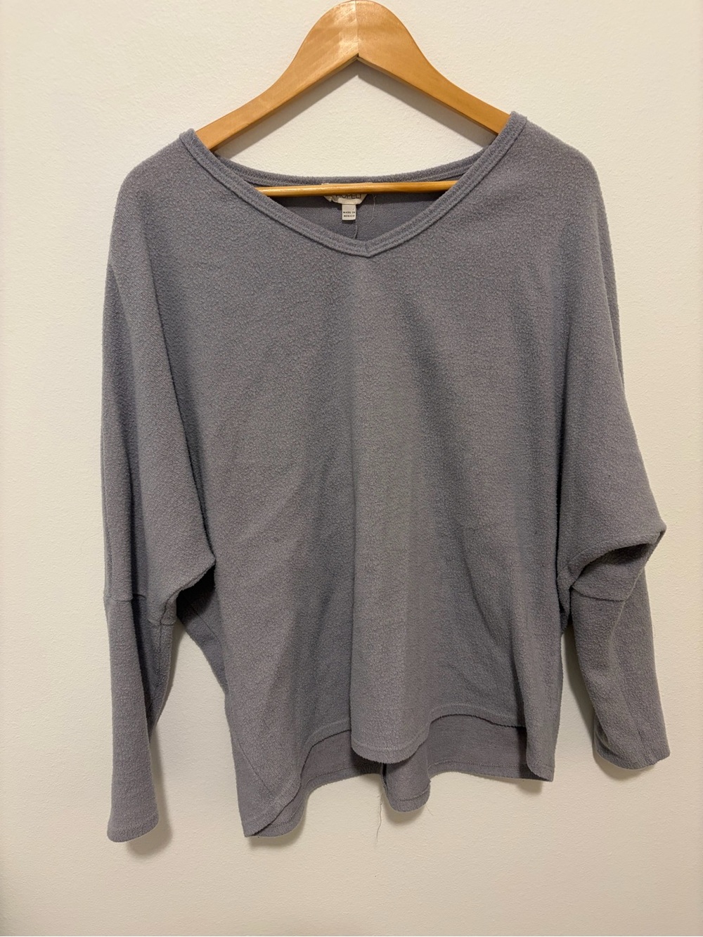 Relaxed V-Neck Women's Top in Light Gray